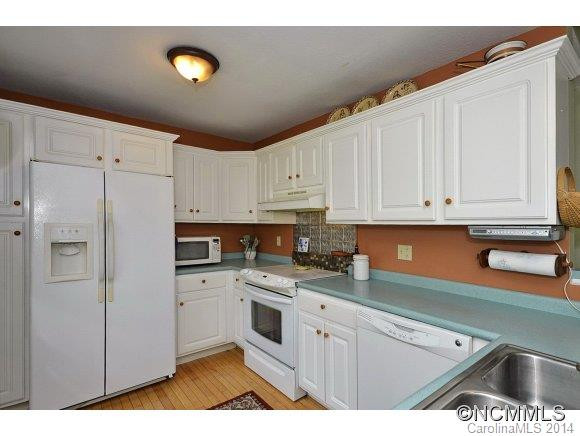 168 Mount Royal Drive - Photo 10