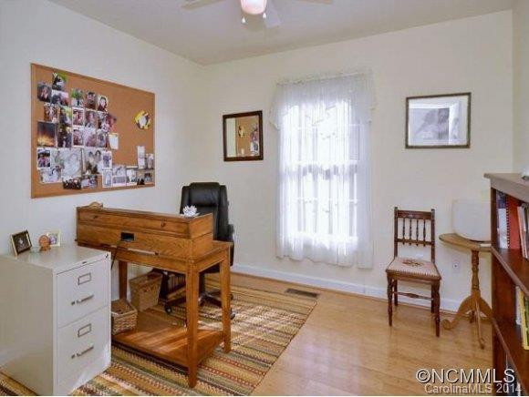 99 Hillcrest Drive - Photo 13