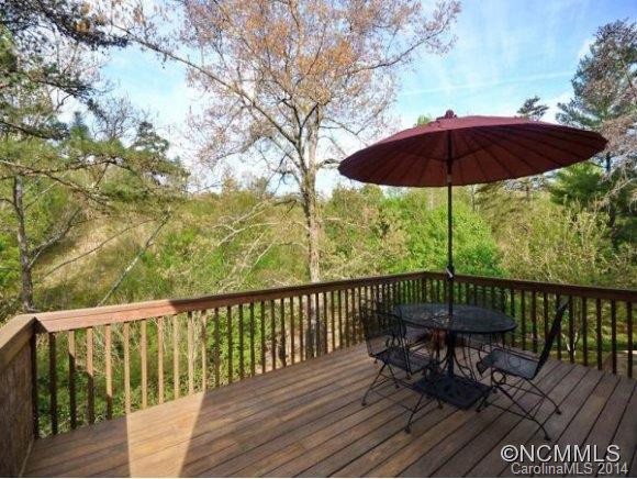 99 Hillcrest Drive - Photo 3