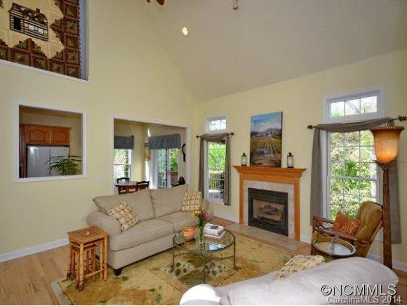 99 Hillcrest Drive - Photo 10
