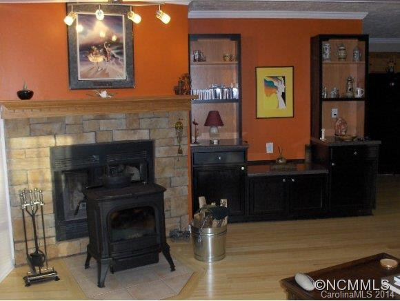 530 Gilreath Loop Rd - Photo 2