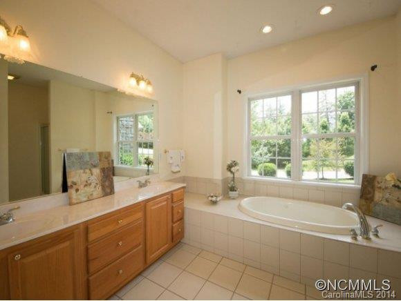 24 KANUGA FOREST DRIVE - Photo 14