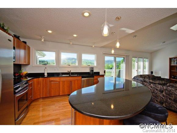 5 Manor Way - Photo 8