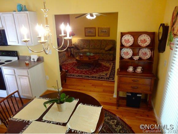 58 Wiltshire Circle - Photo 11
