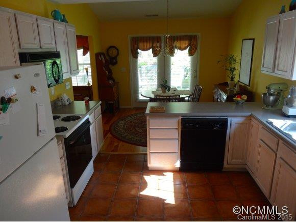 58 Wiltshire Circle - Photo 8