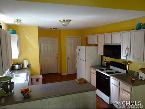 58 Wiltshire Circle - Photo 9
