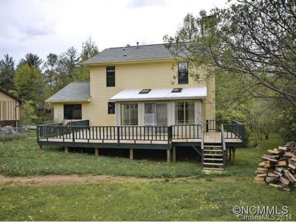 144 SCARLET DRIVE - Photo 9