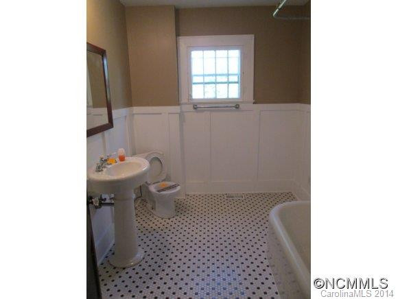 16 Brookside Circle - Photo 9