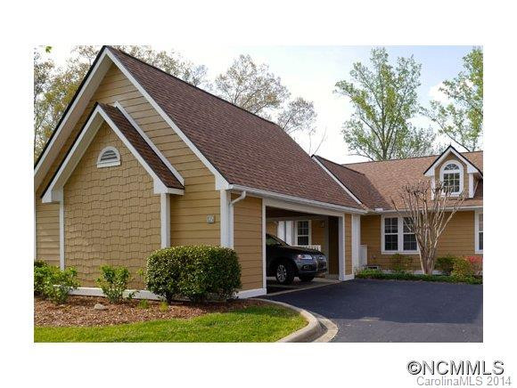802 Woodlea Court