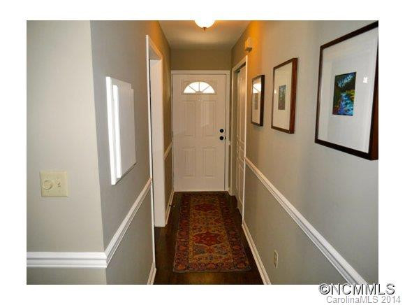 802 Woodlea Court - Photo 3