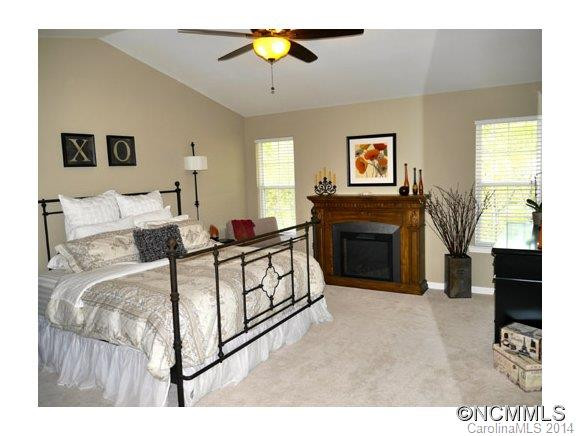 802 Woodlea Court - Photo 7