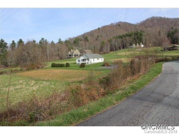 193 Hickory Lane - Photo 2