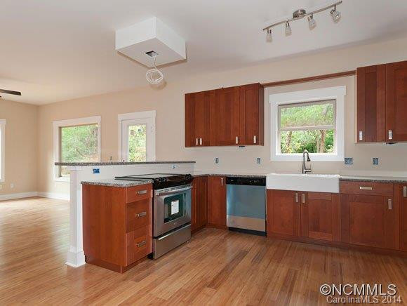 181 Glendale Ave - Photo 5