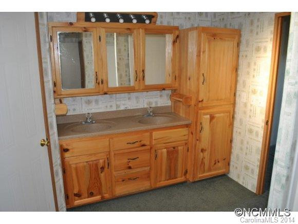 64 Girdwood Heights - Photo 13