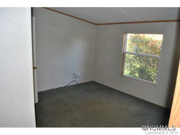 64 Girdwood Heights - Photo 14