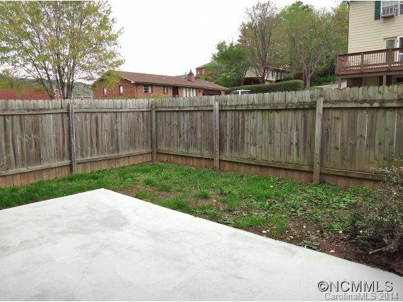 40 Pebblebrook St - Photo 13