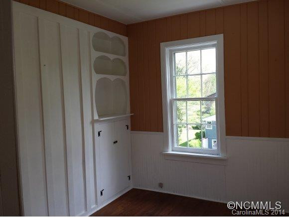 240 Maple Street - Photo 23