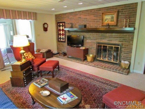 670 Dogwood Trail - Photo 2