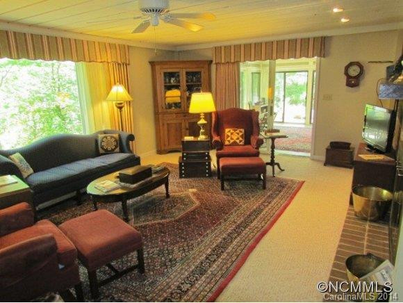 670 Dogwood Trail - Photo 3