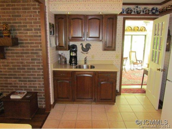 670 Dogwood Trail - Photo 8