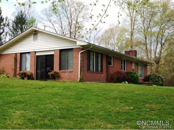 1067 Whitmire Road - Photo 2