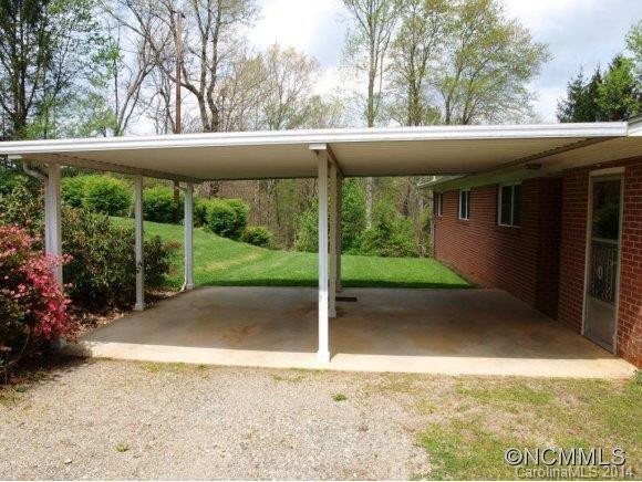 1067 Whitmire Road - Photo 13