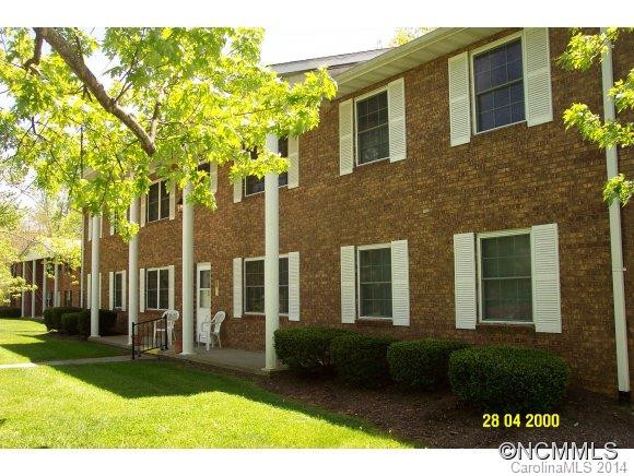 100 Falling Waters Road, Unit 2