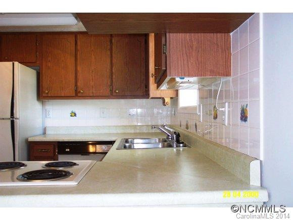 100 Falling Waters Road, Unit 2 - Photo 8