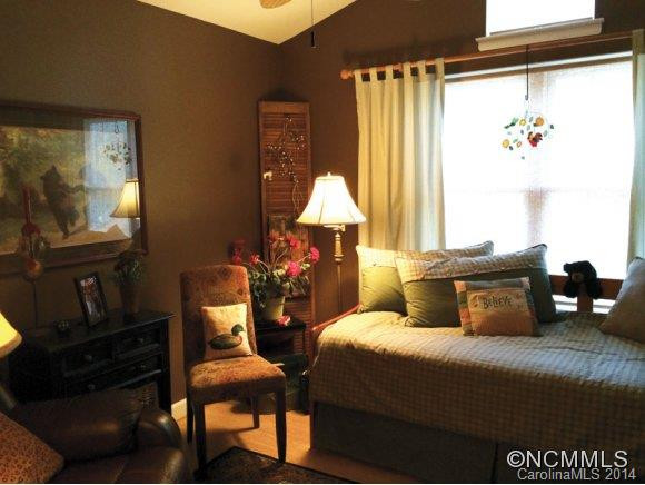 73 #303 Ridgetop Circle - Photo 14