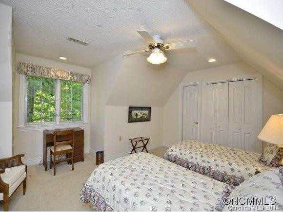 18 TIVERTON LANE - Photo 16