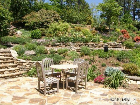 361 Windsor Road - Photo 8