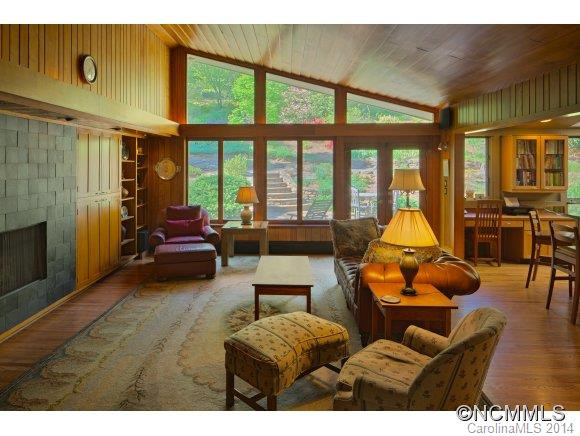361 Windsor Road - Photo 10