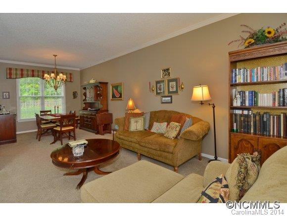 217 Riverbirch Drive - Photo 2