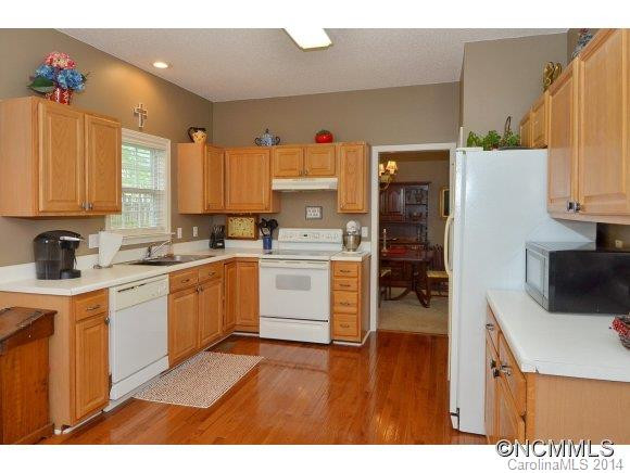217 Riverbirch Drive - Photo 4