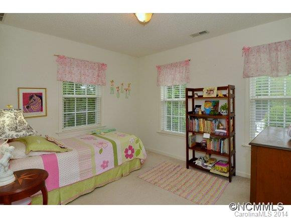217 Riverbirch Drive - Photo 8