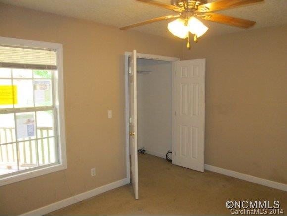 372 Hemlock Springs Trail - Photo 13