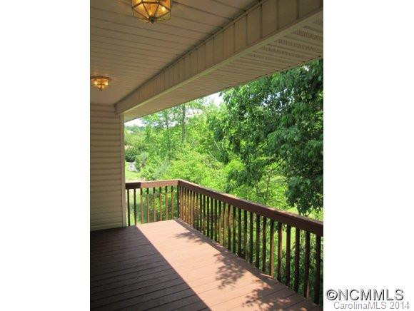 372 Hemlock Springs Trail - Photo 9