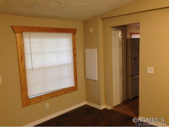 7 Valleywood Court - Photo 10