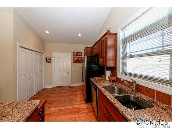 253 Fates Circle - Photo 16