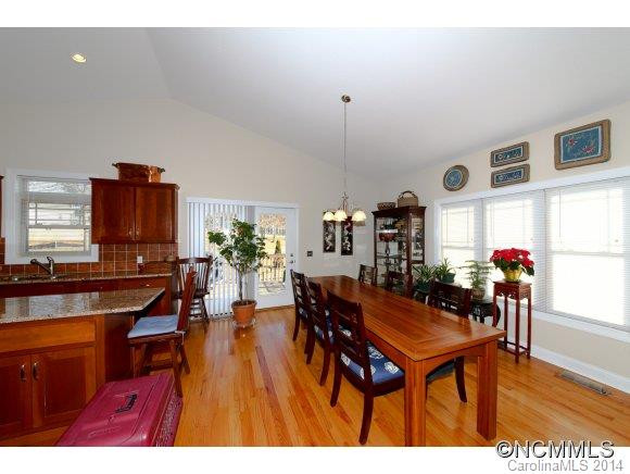 253 Fates Circle - Photo 10