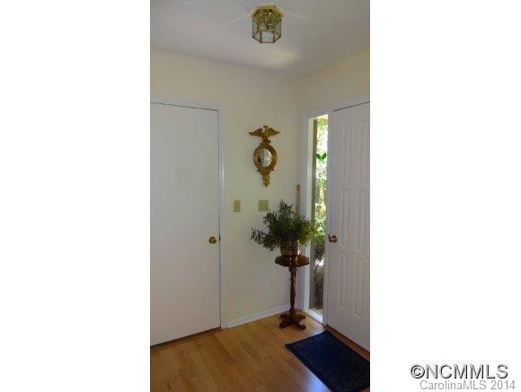 76 WILLOW WAY - Photo 8