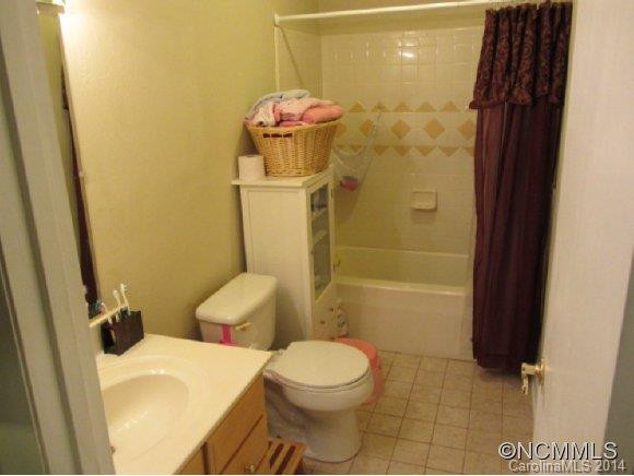 133 Wilde Avenue - Photo 15