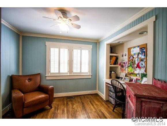 203 Maple Street - Photo 13