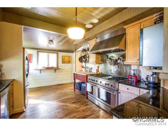 203 Maple Street - Photo 9