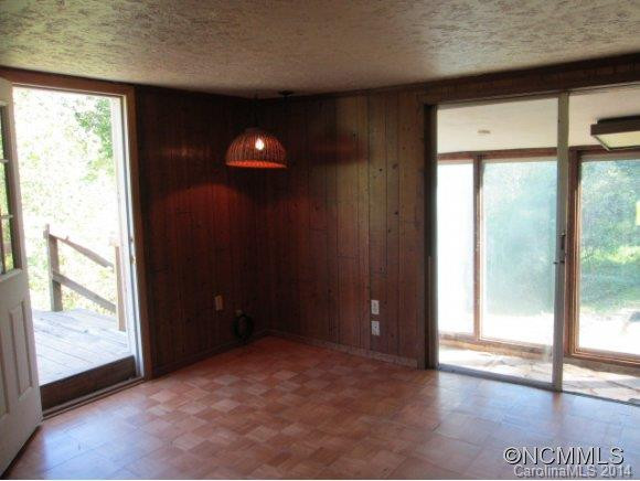 318 Foliage Lane - Photo 11
