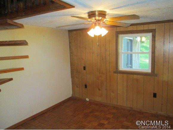 318 Foliage Lane - Photo 13