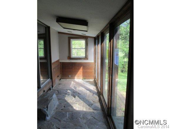 318 Foliage Lane - Photo 18