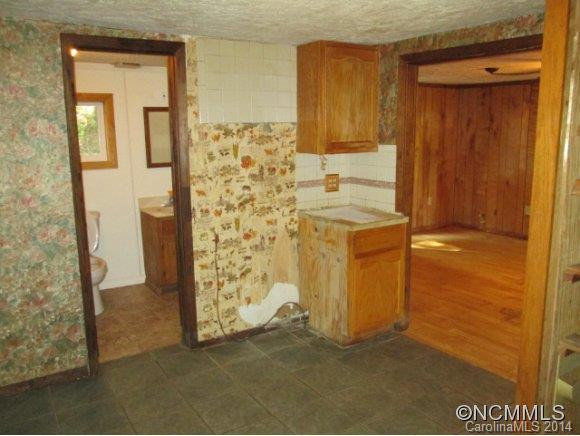 318 Foliage Lane - Photo 6