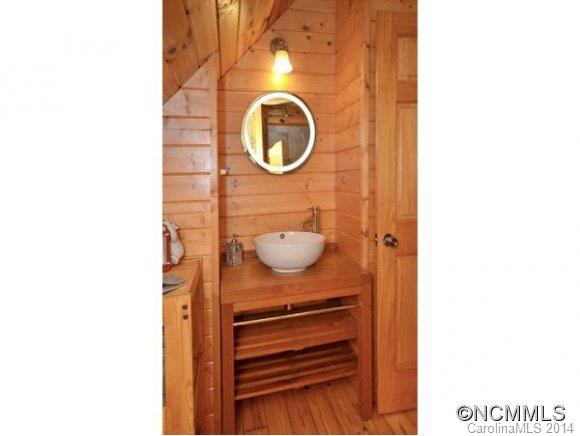 140 LOYE LANE - Photo 14