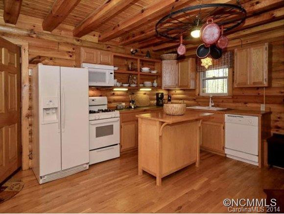 140 LOYE LANE - Photo 6